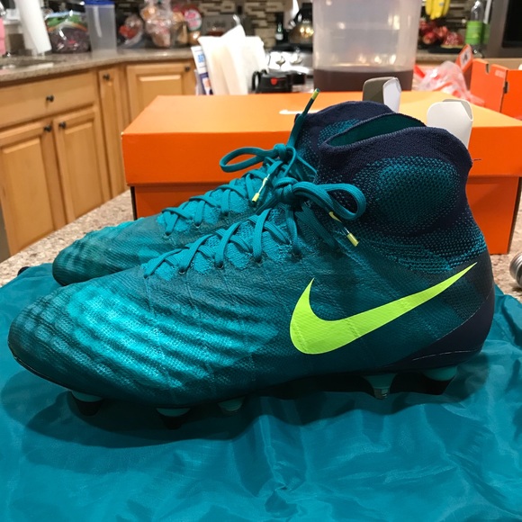 2018 Nike Magista Schuhe mercurialvictoryastroturf.info